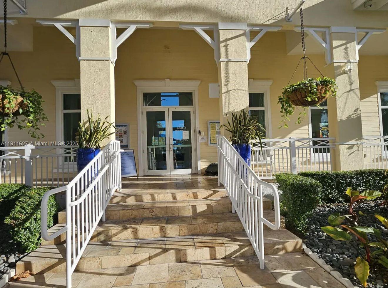 CARIBBEAN ISLES VILLAS CO - Residential Lease