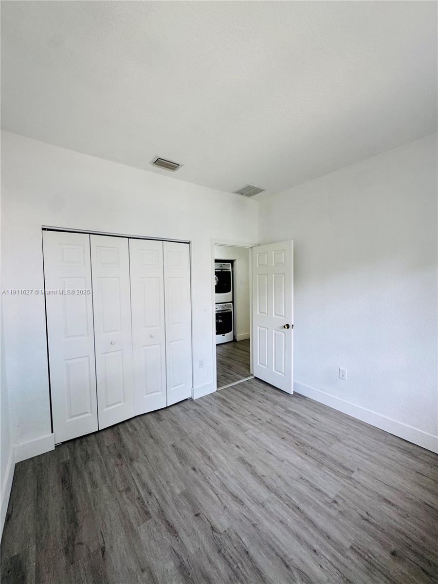 CARIBBEAN ISLES VILLAS CO - Residential Lease