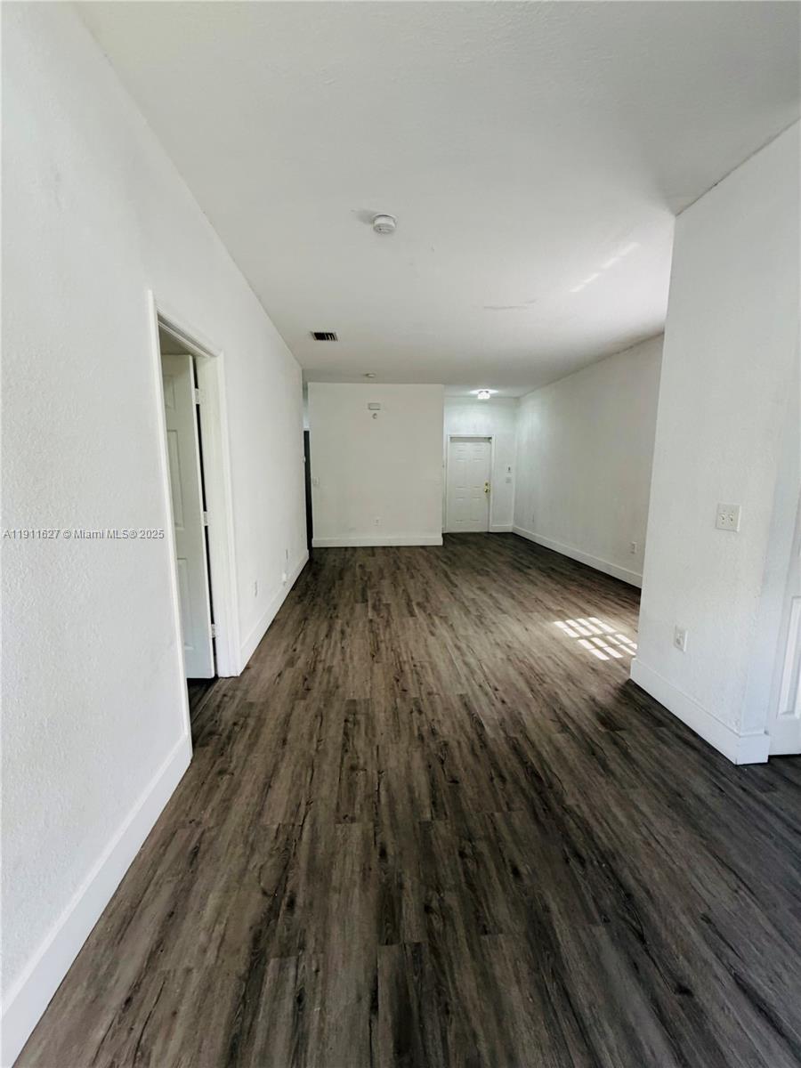 CARIBBEAN ISLES VILLAS CO - Residential Lease