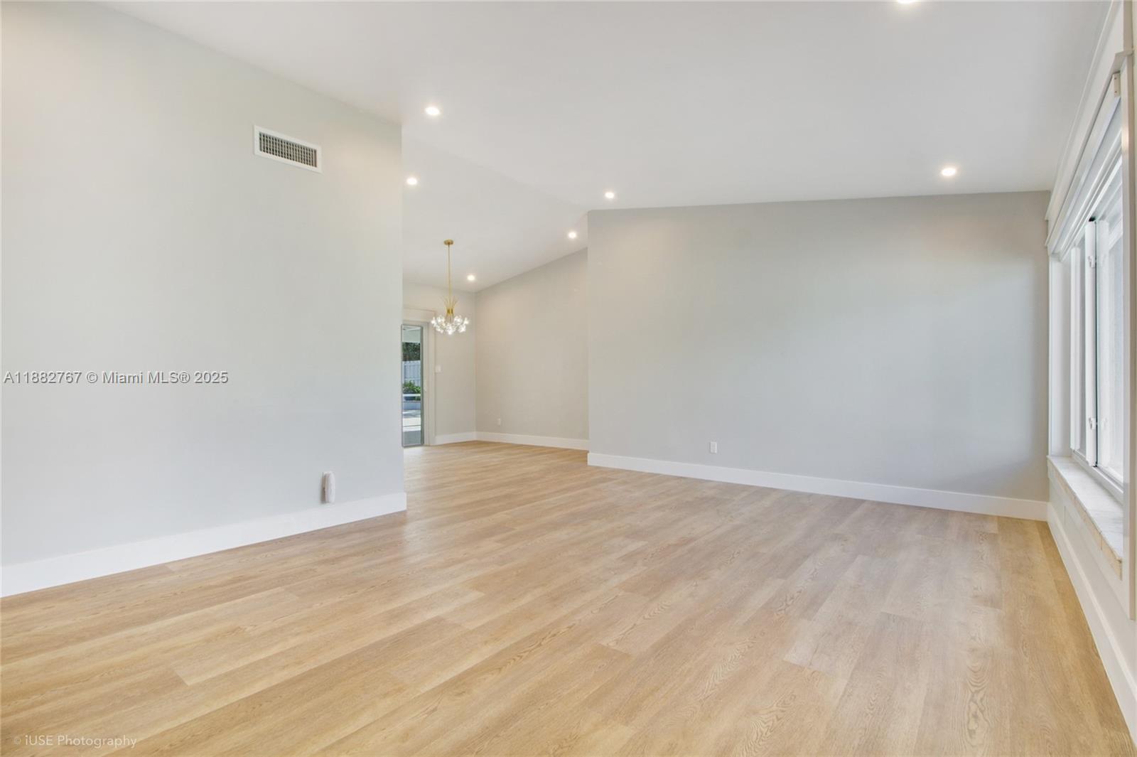 SABAL CHASE SEC FOUR - Residential Lease