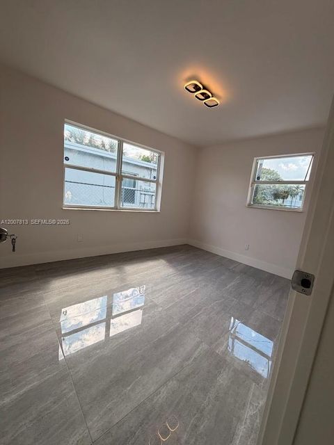 Tiny photo for 809 NW 12th Ave, Fort Lauderdale, FL 33311 (MLS # A12007813)