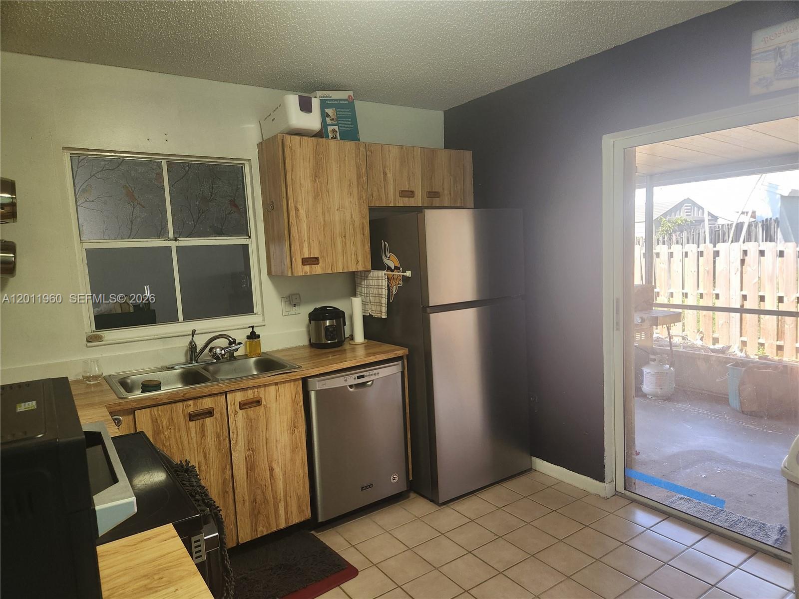 ORANGE TREE VILLAS - Residential