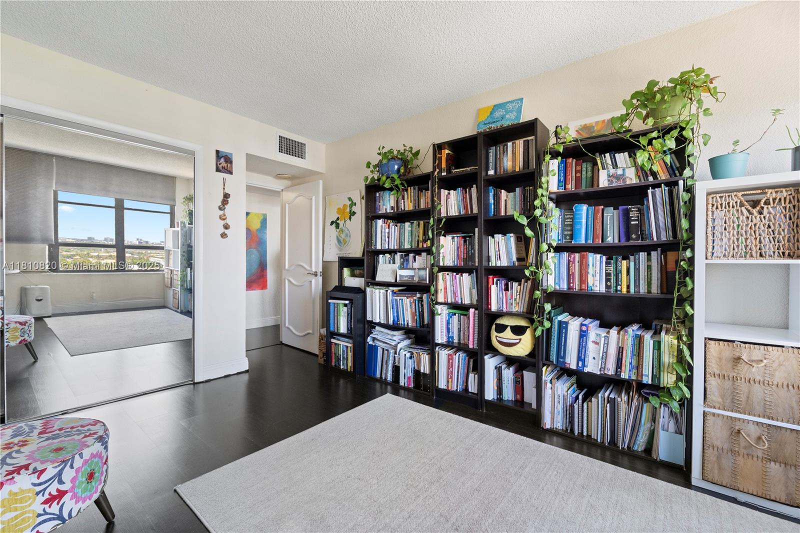 OLYMPUS CONDO PHASE - Residential