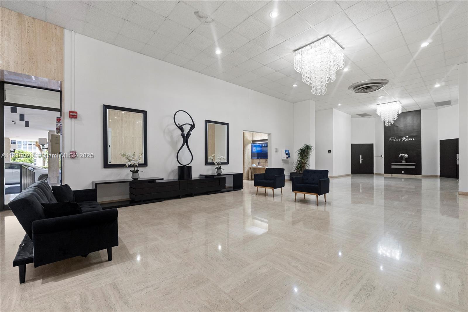 OLYMPUS CONDO PHASE - Residential