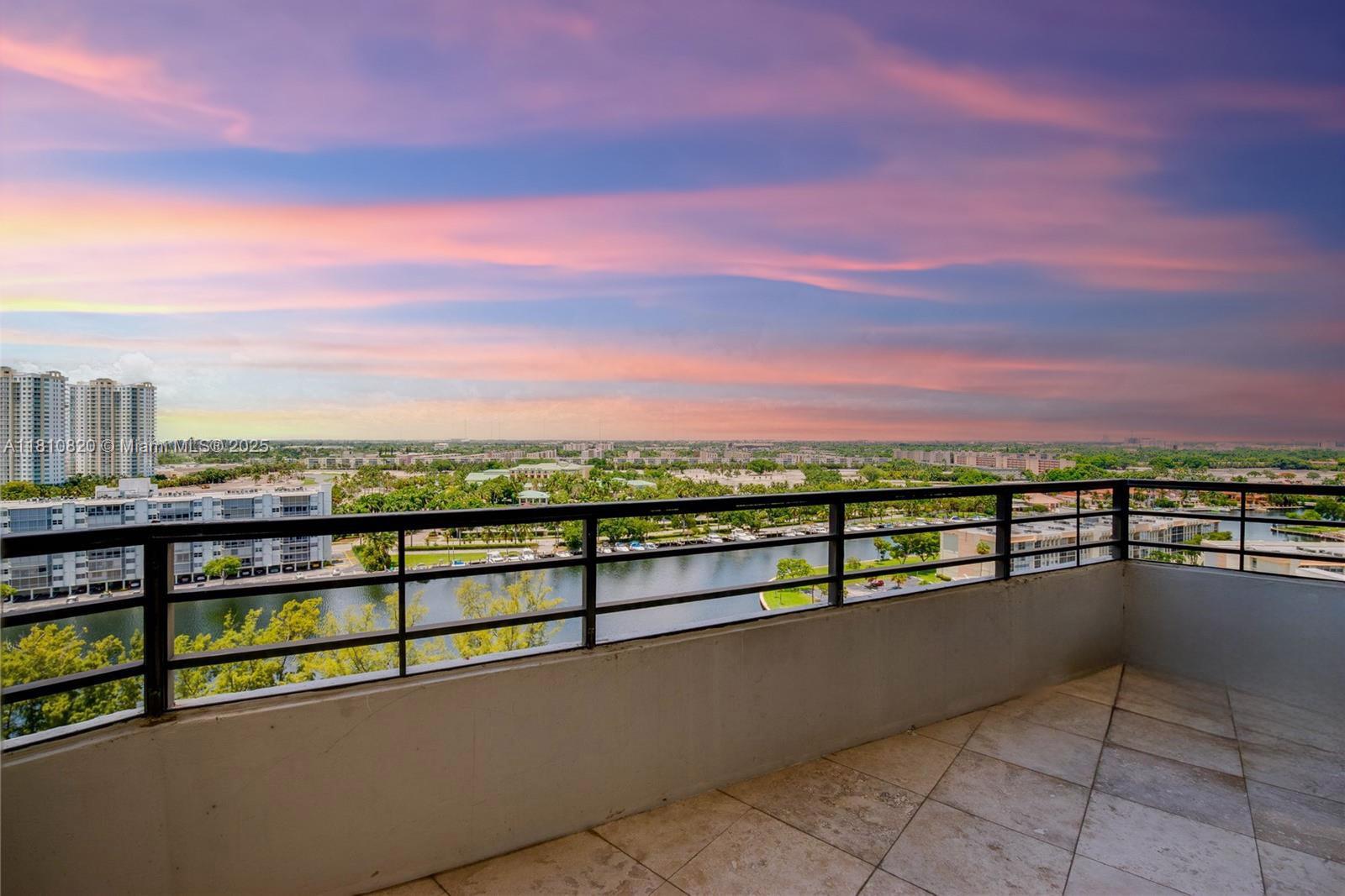 500 Three Islands Blvd 1112, Hallandale Beach, Broward County, Florida - 3 Bedrooms  
3 Bathrooms - 