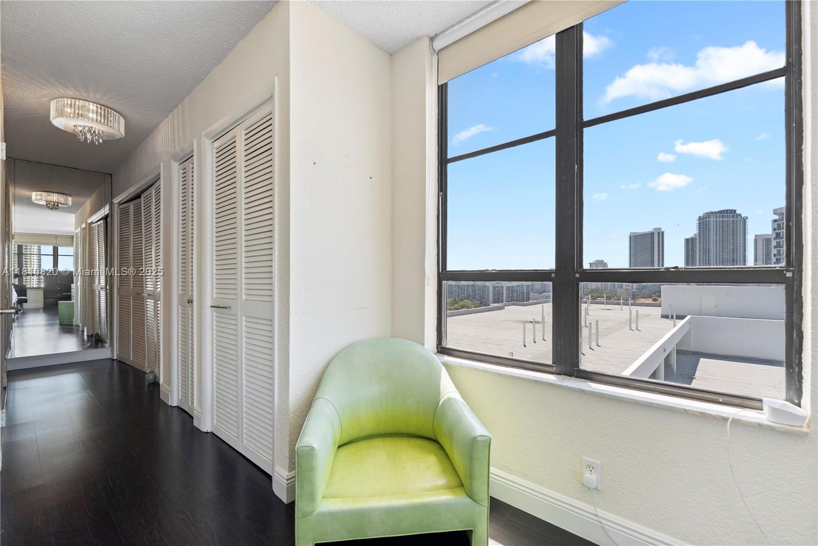 OLYMPUS CONDO PHASE - Residential