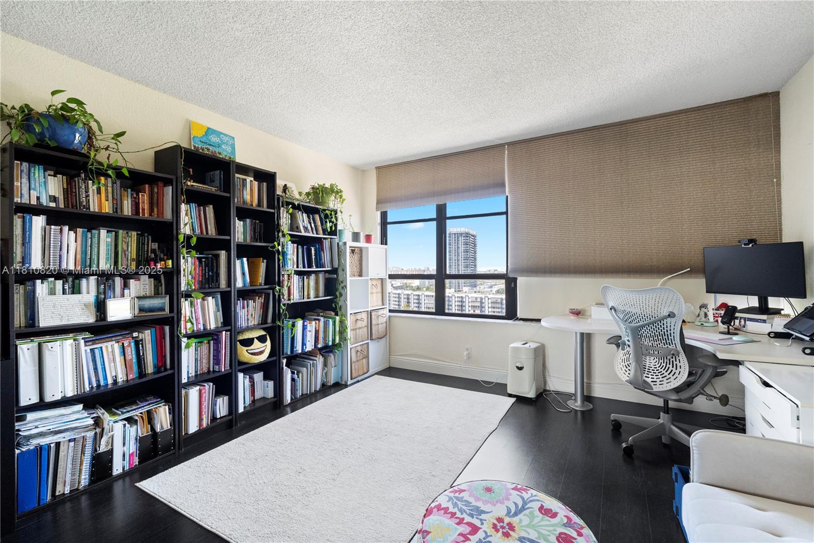 OLYMPUS CONDO PHASE - Residential