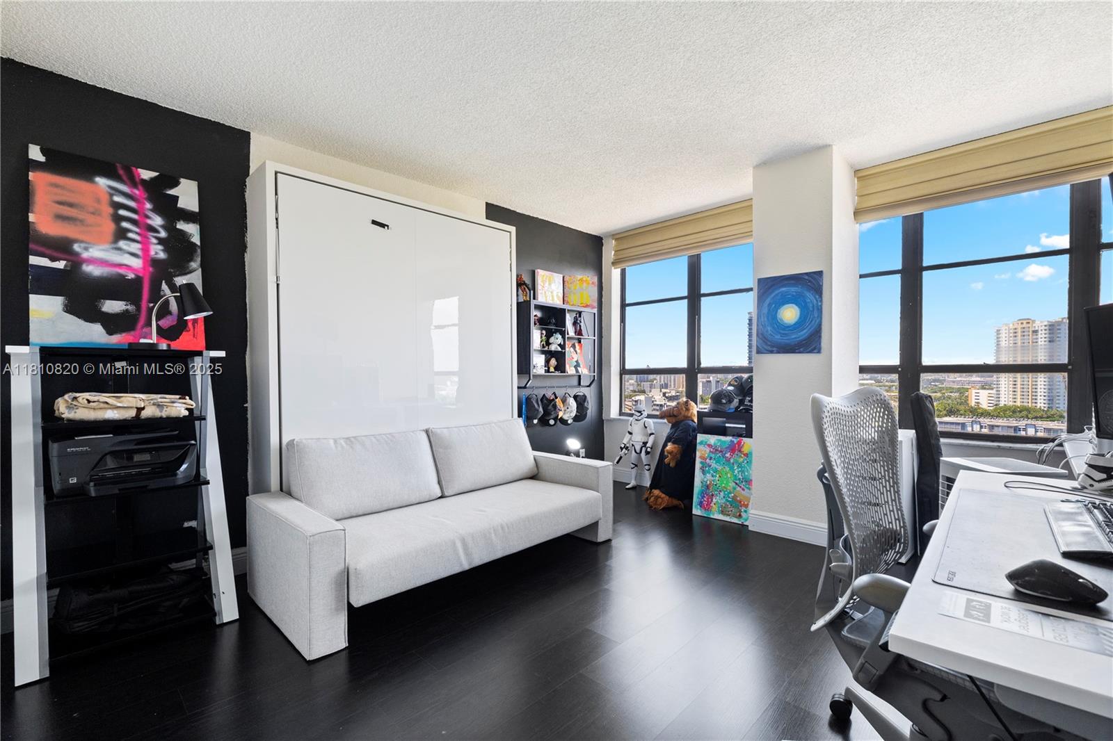 OLYMPUS CONDO PHASE - Residential