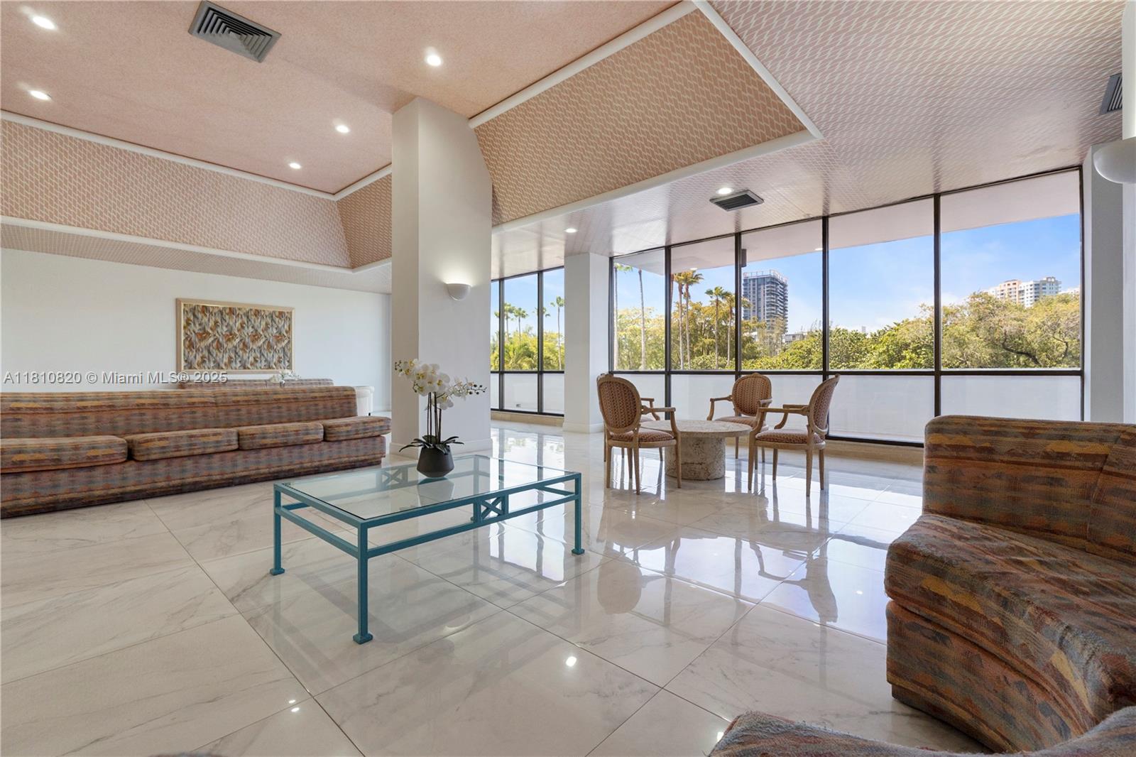 OLYMPUS CONDO PHASE - Residential