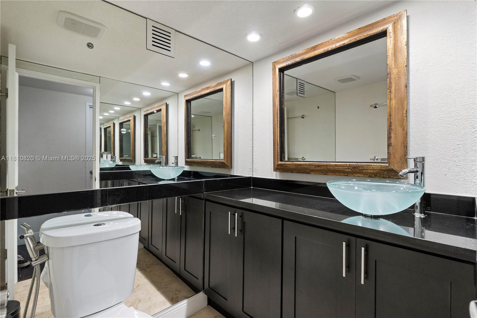 OLYMPUS CONDO PHASE - Residential