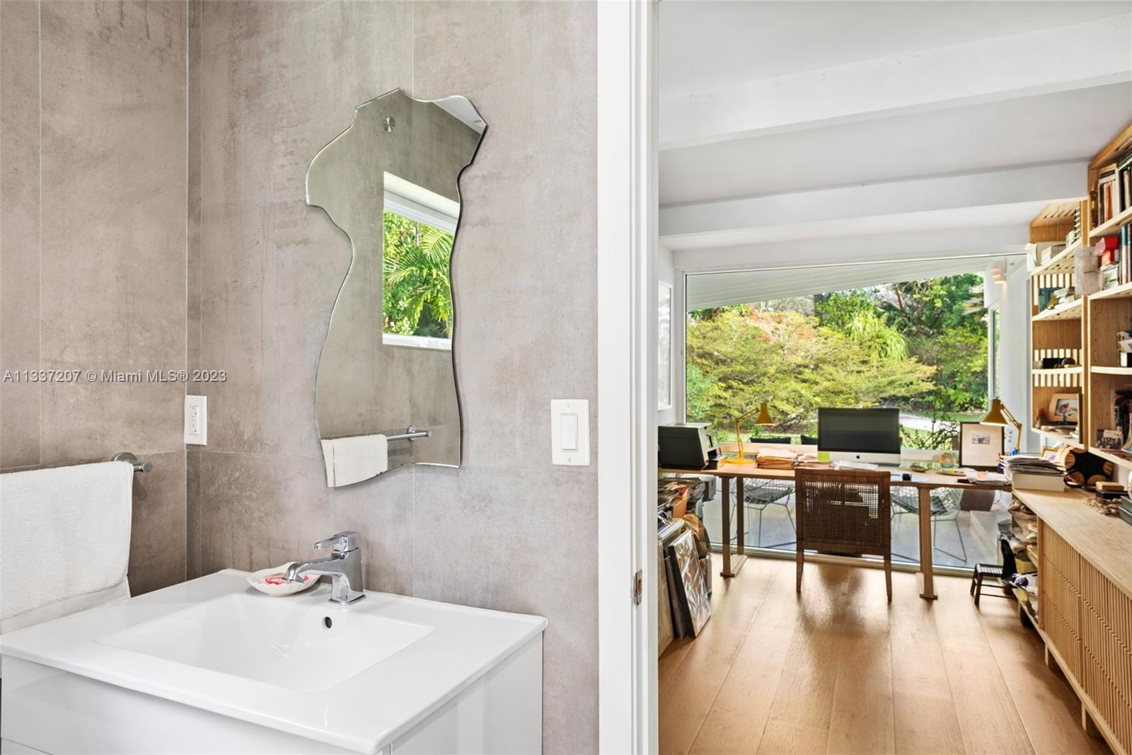 SUNILAND ESTATES 1ST ADDN - Residential