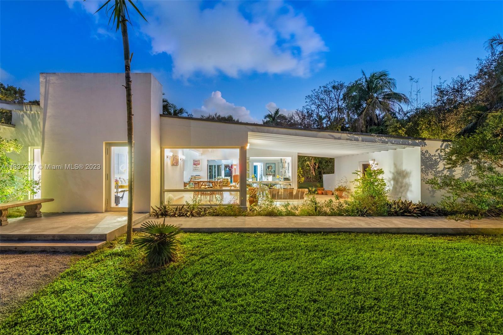 SUNILAND ESTATES 1ST ADDN - Residential