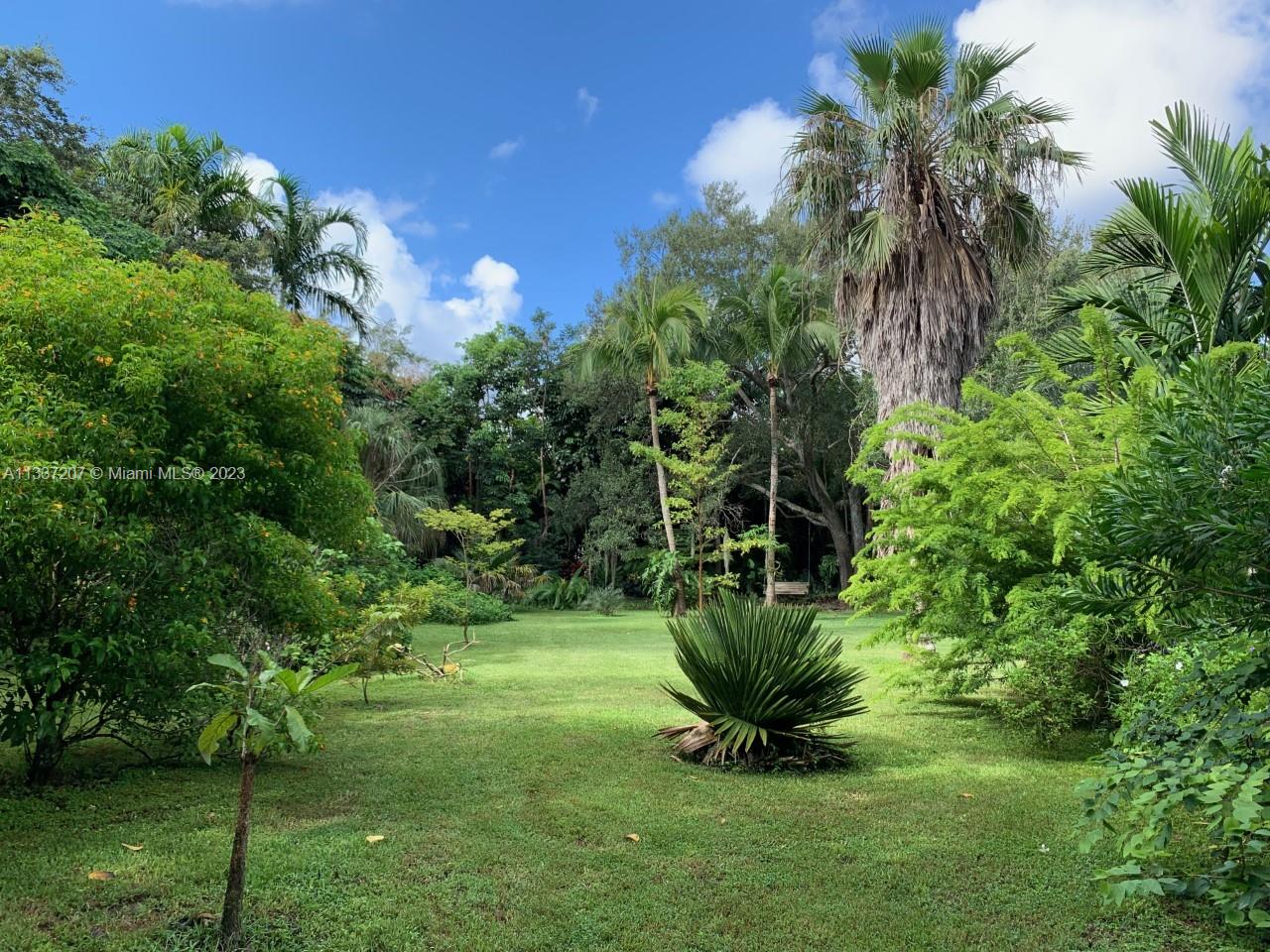 SUNILAND ESTATES 1ST ADDN - Residential