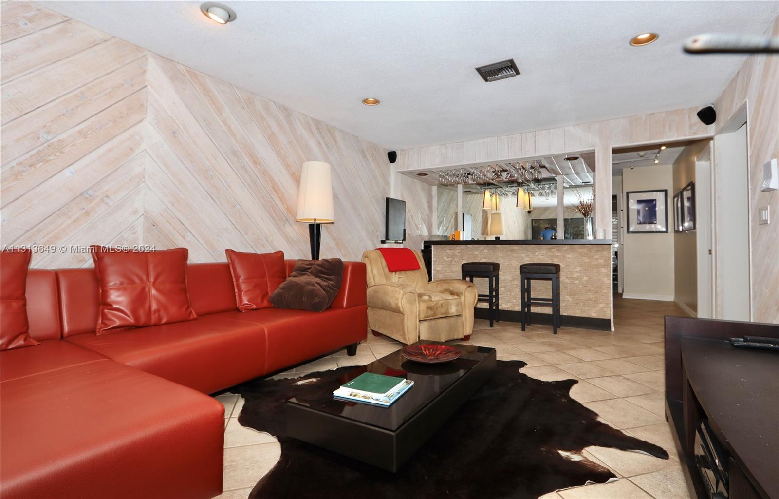 HIGHLAND LAKES - Residential