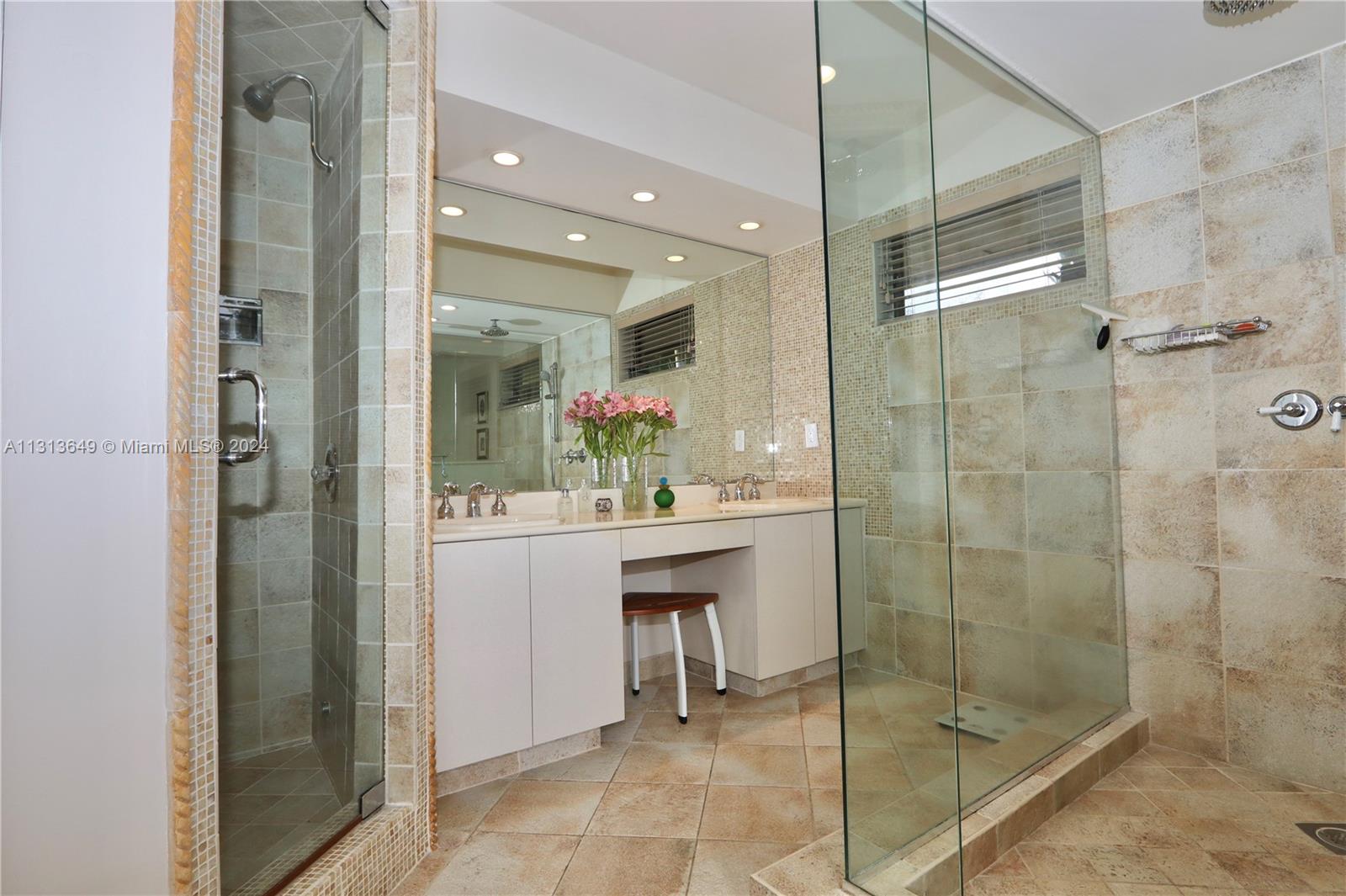 HIGHLAND LAKES - Residential