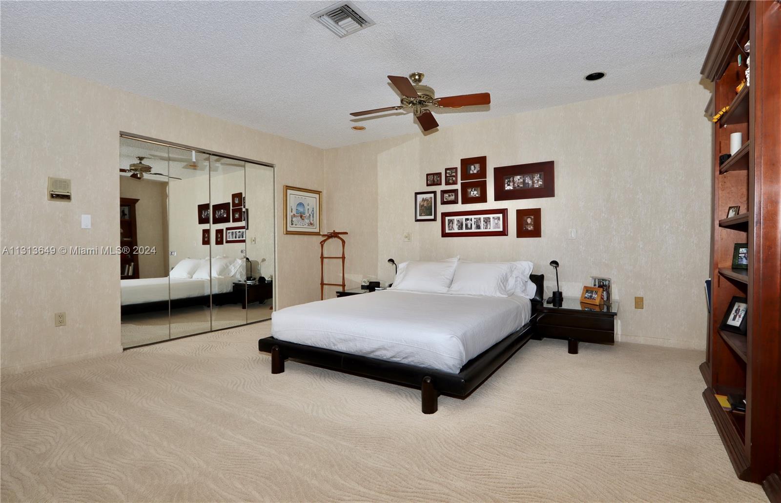 HIGHLAND LAKES - Residential