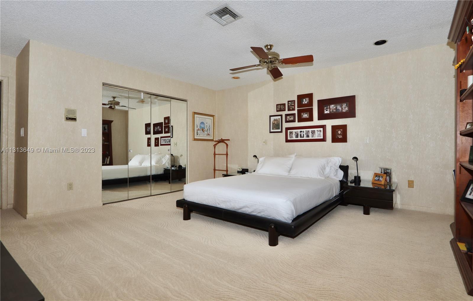 HIGHLAND LAKES - Residential