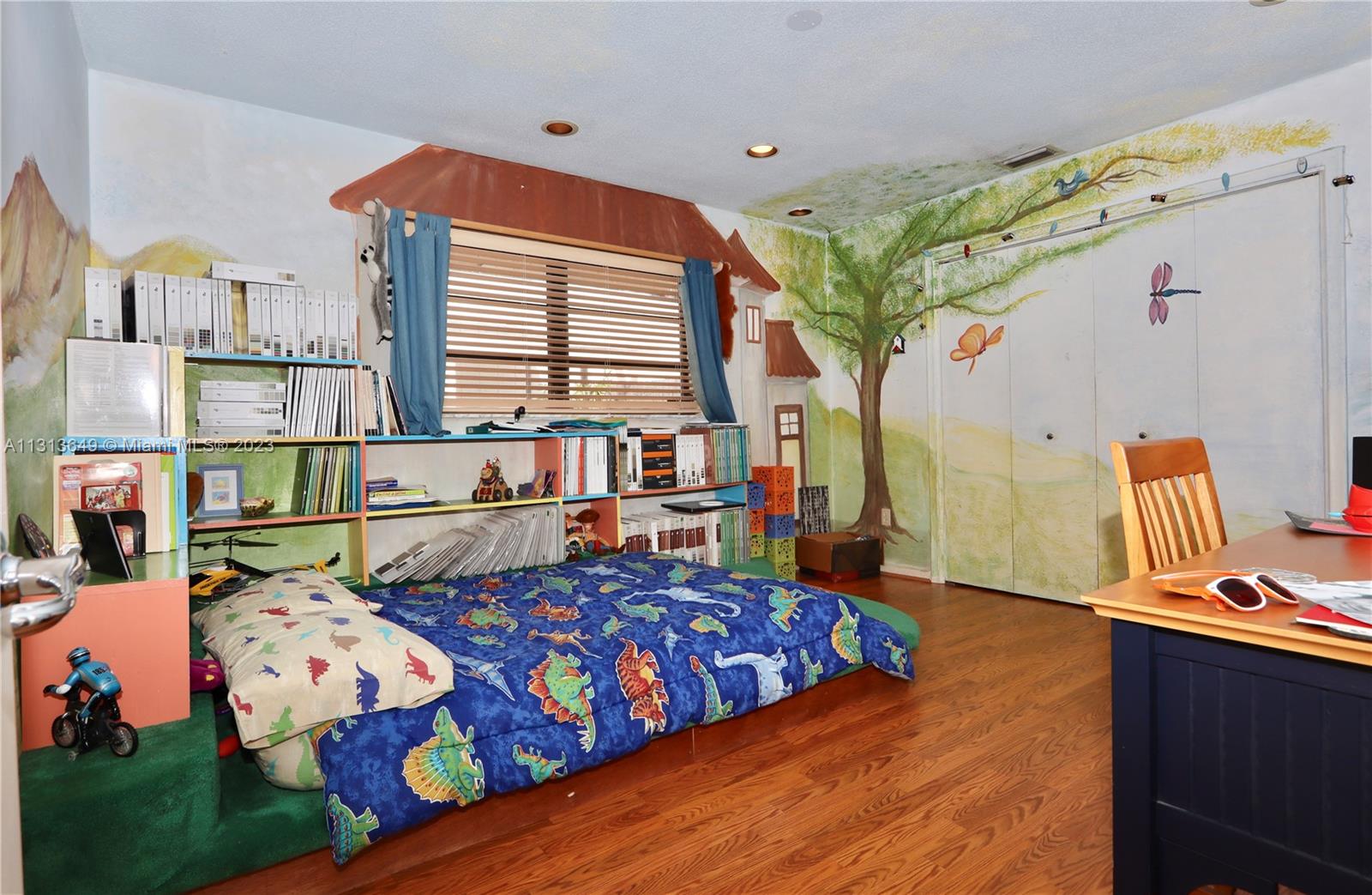 HIGHLAND LAKES - Residential