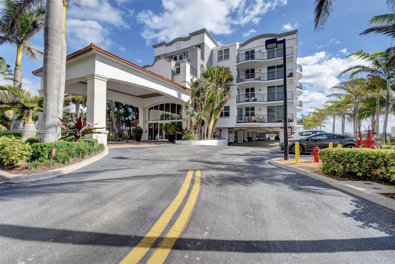 PENINSULA ON THE INTRACOA - Residential