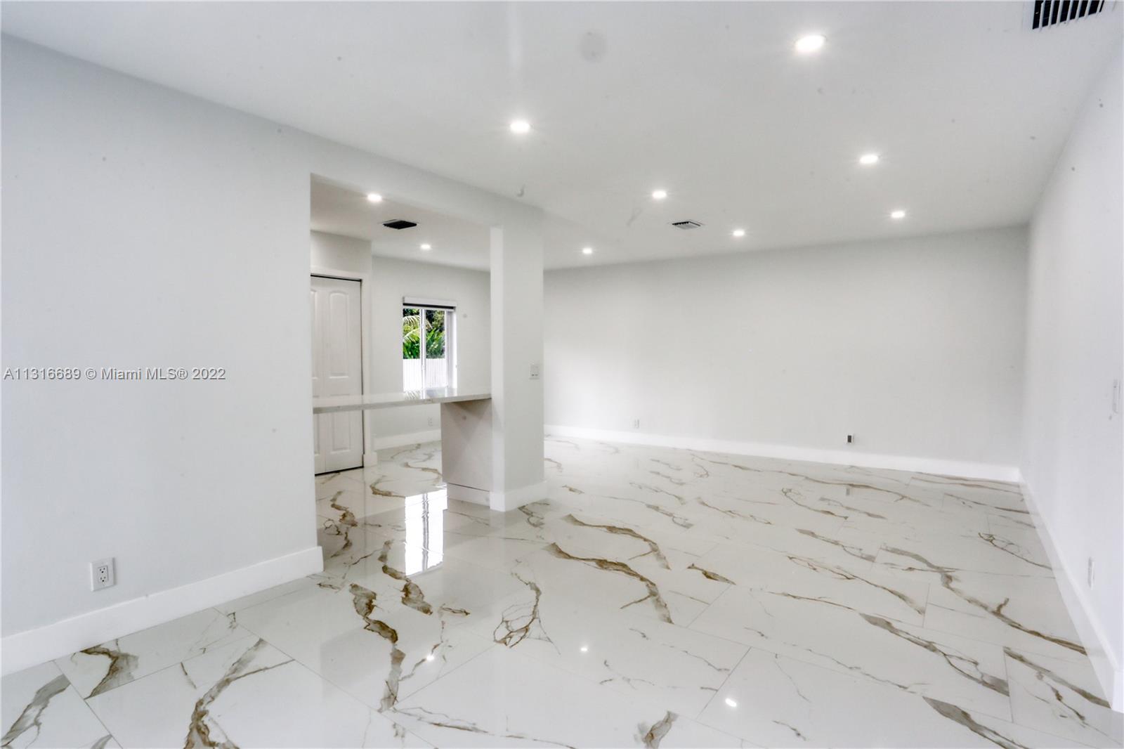 AUBURNDALE AMD - Residential Lease