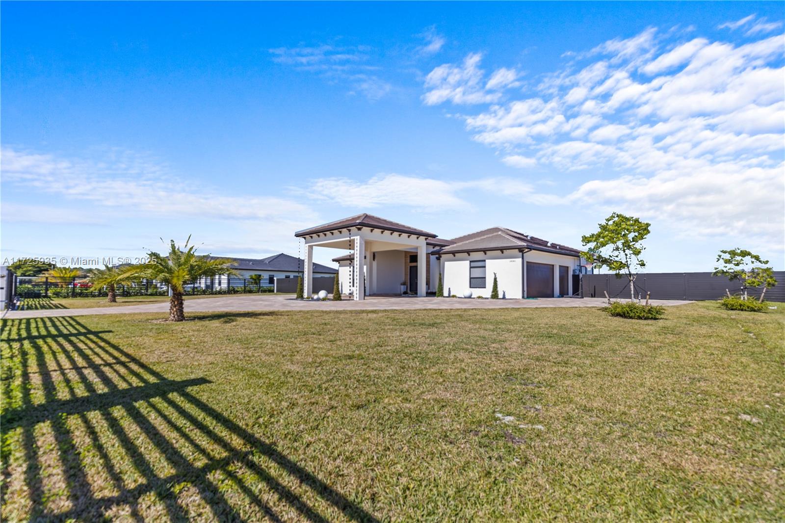 BONITA GROVE - Residential