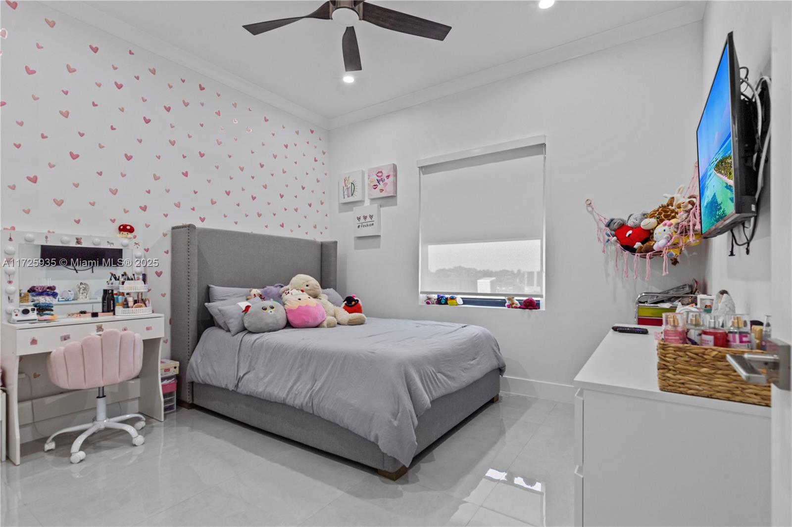 BONITA GROVE - Residential