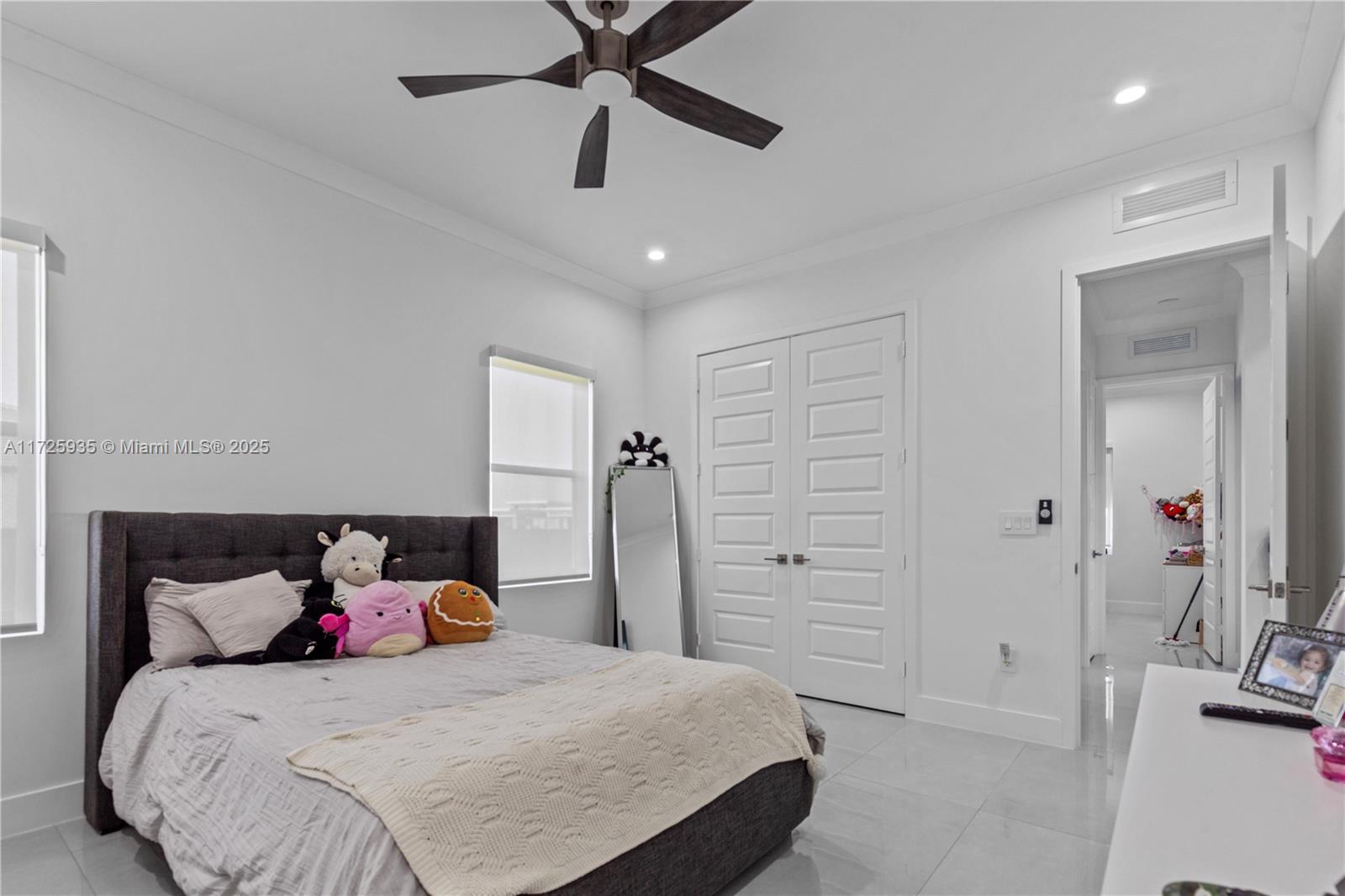 BONITA GROVE - Residential