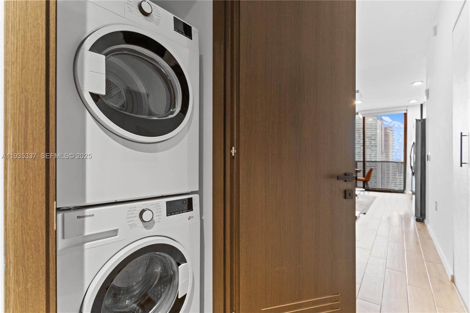 MAP OF MIAMI DADE CO. FL. - Residential