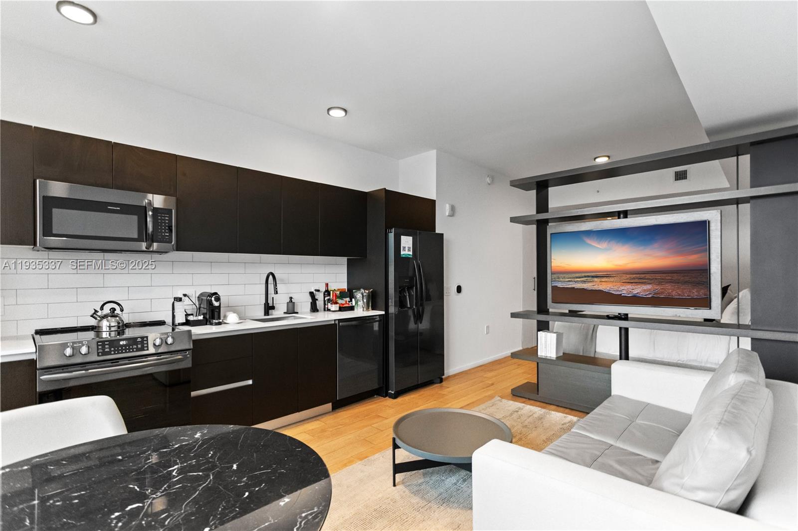 MAP OF MIAMI DADE CO. FL. - Residential