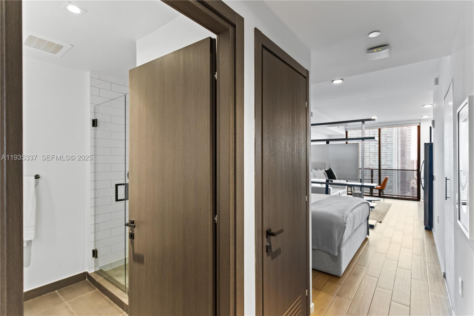 MAP OF MIAMI DADE CO. FL. - Residential