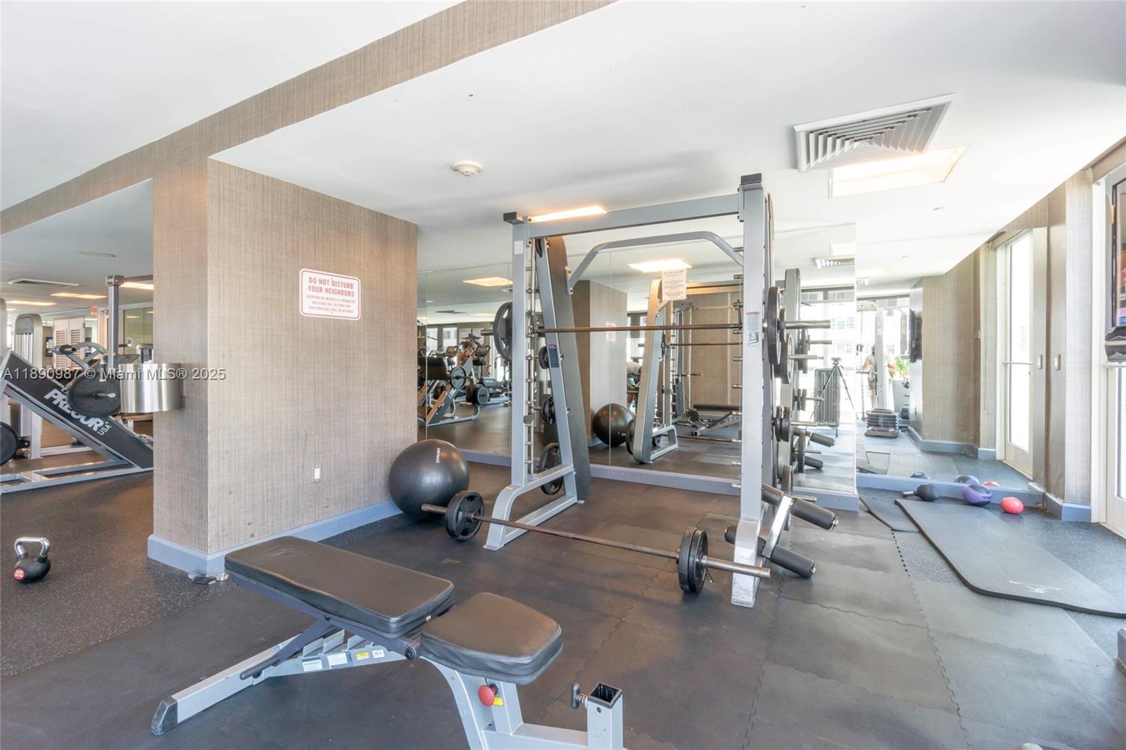 THE PLAZA 851 BRICKELL CO - Residential Lease