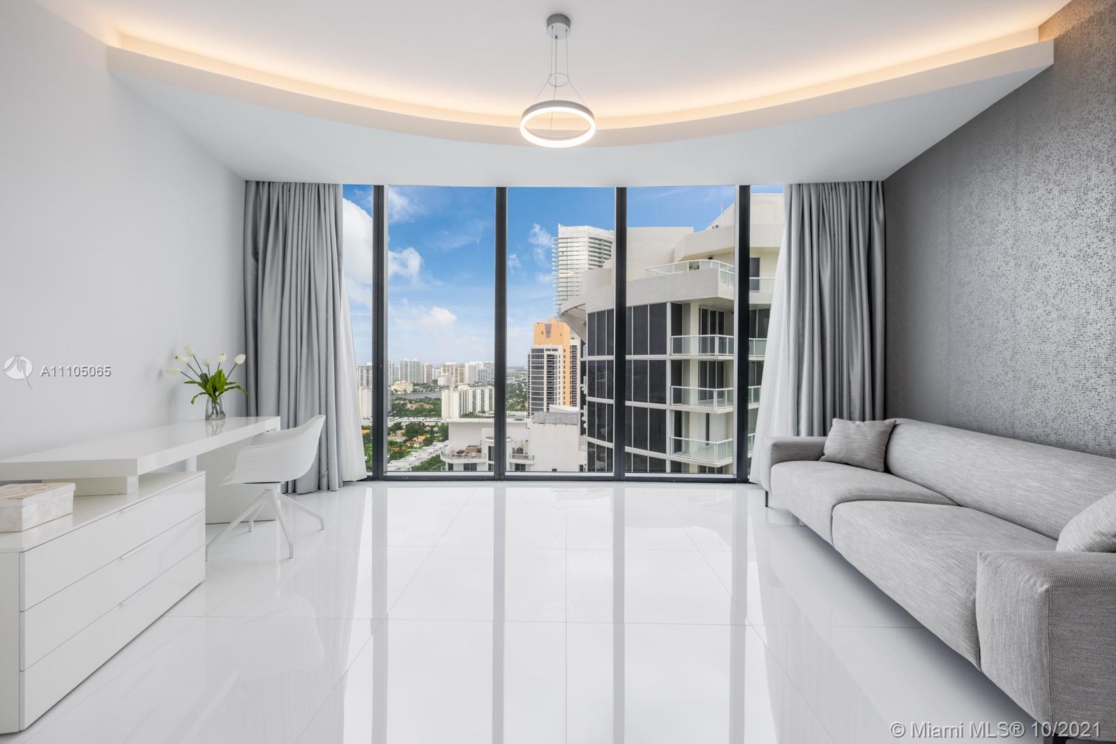 18555 COLLINS AVENUE COND - Residential