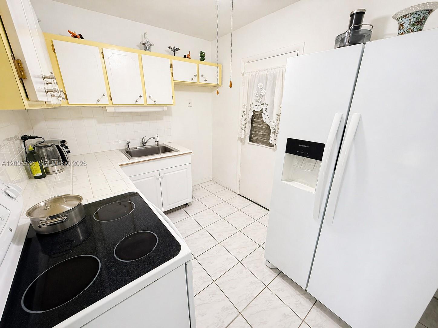 MAR-LEN GARDENS NO 8 CORP - Residential