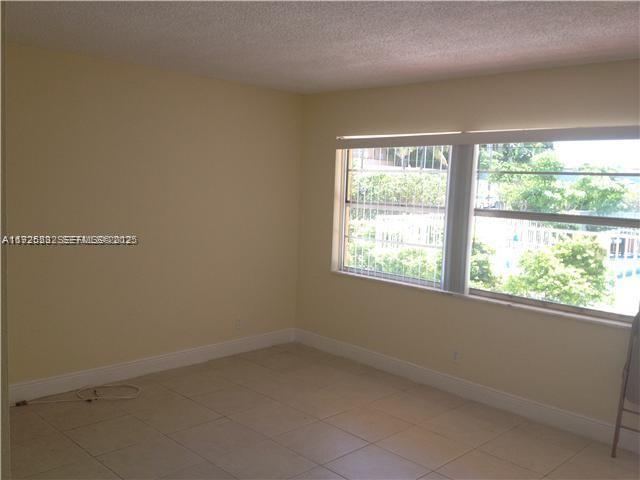 OCEAN DRIVE ESTATES CONDO - Residential