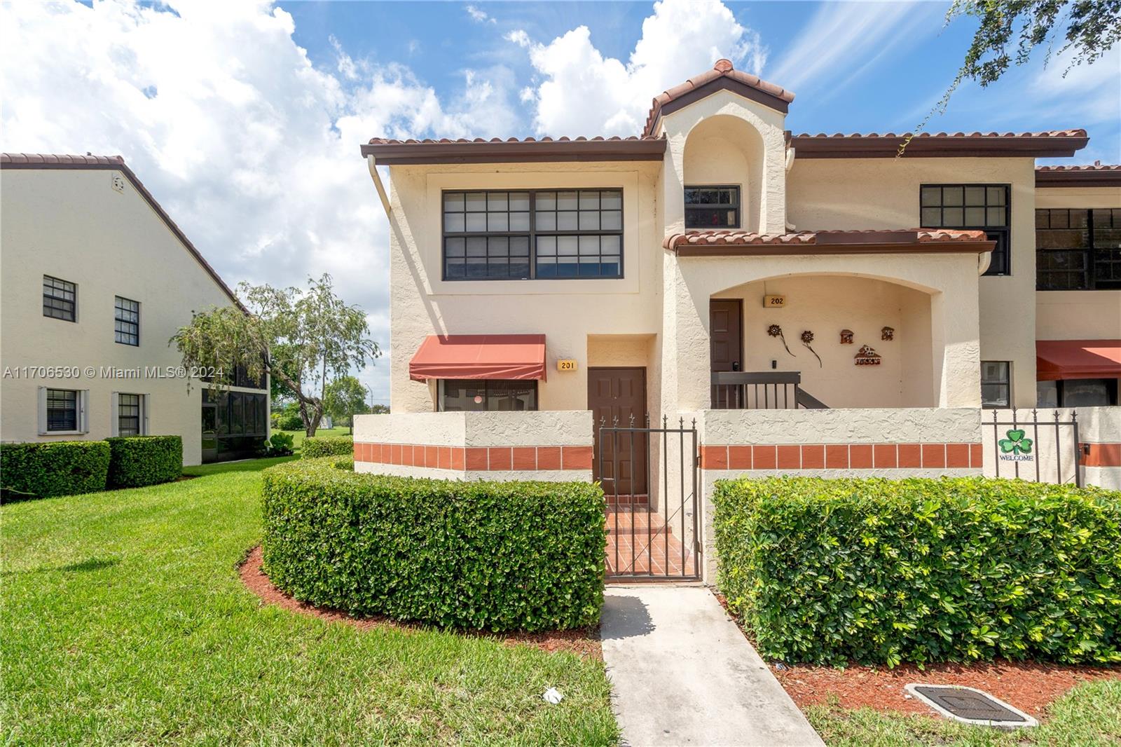 Property for Sale at 201 Freedom Ct 201, Deerfield Beach, Broward County, Florida - Bedrooms: 3 
Bathrooms: 2  - $295,000