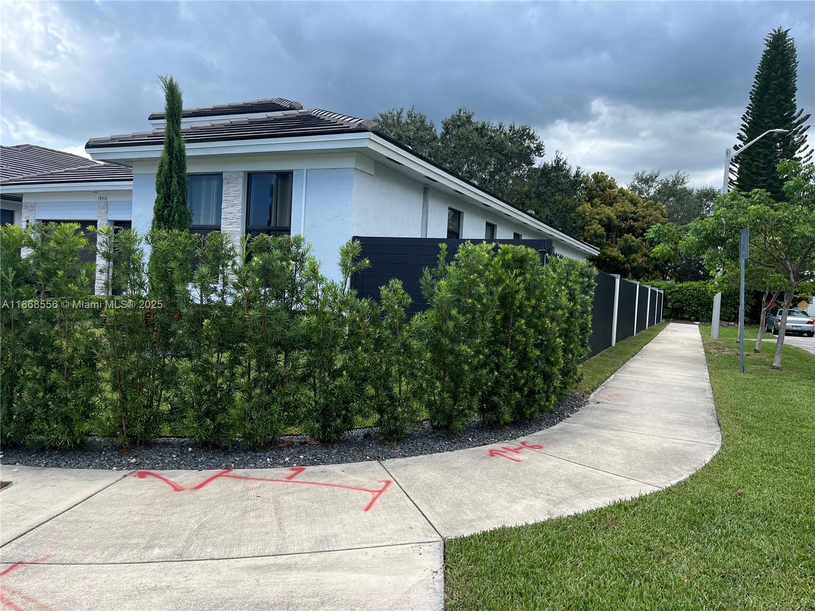 SAN ANTONIO ESTATES - Residential