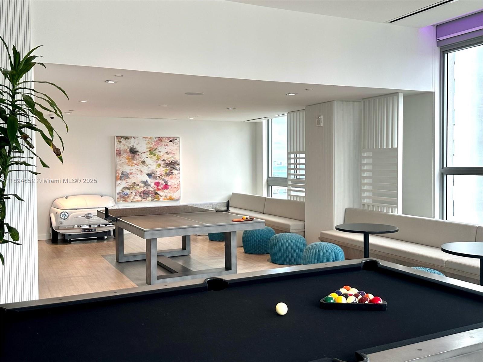 MAP OF MIAMI DADE CO. FL. - Residential