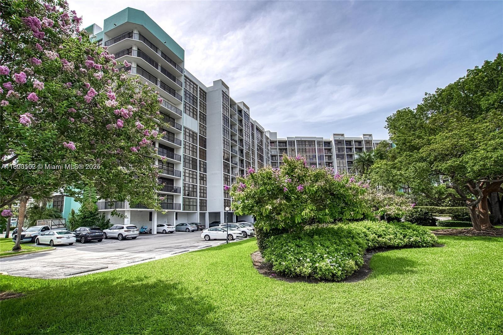 TOWERS OF OCEANVIEW EAST - Residential