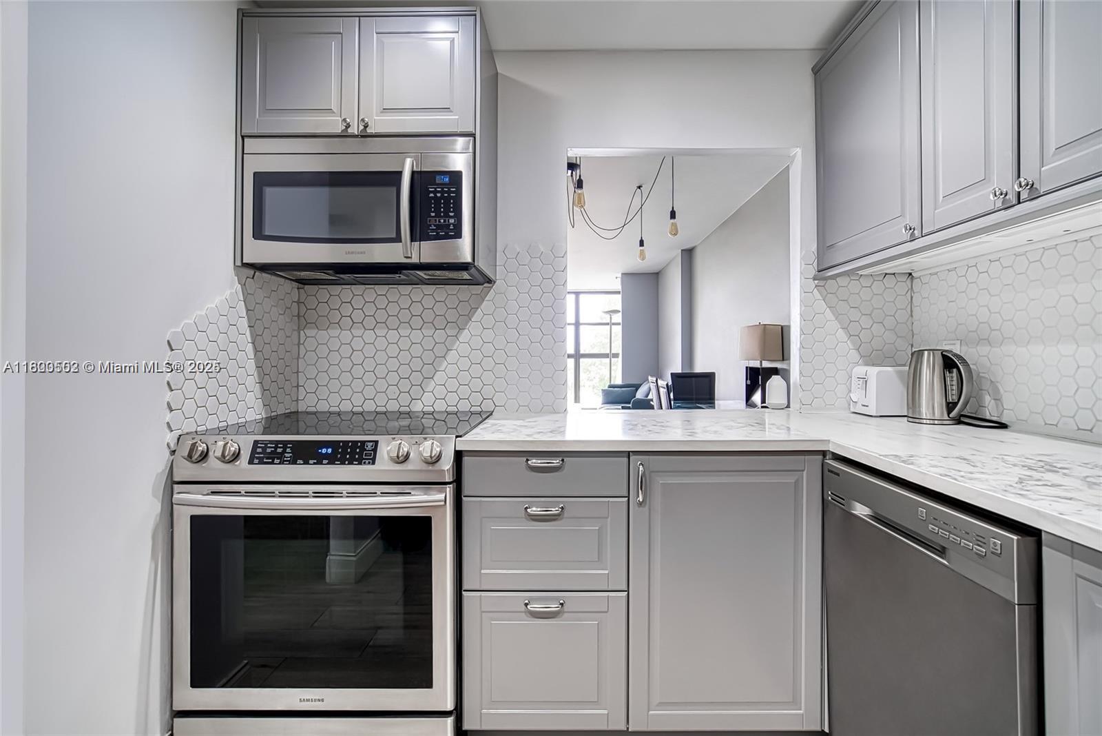 TOWERS OF OCEANVIEW EAST - Residential