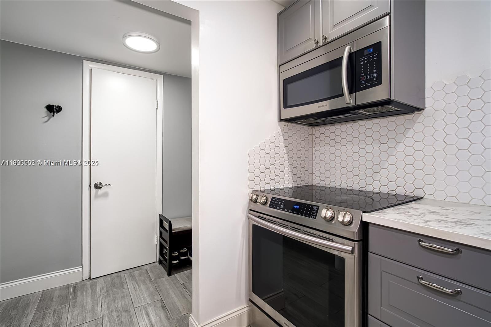 TOWERS OF OCEANVIEW EAST - Residential