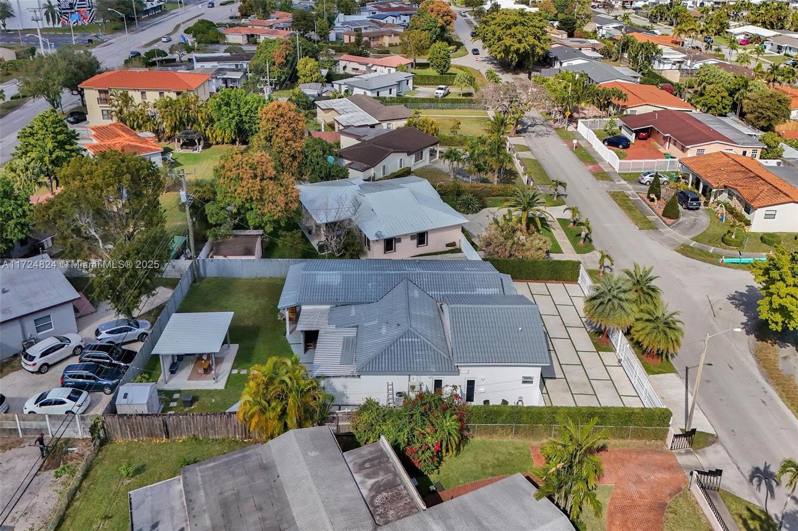 BREEZEVIEW MANORS - Residential