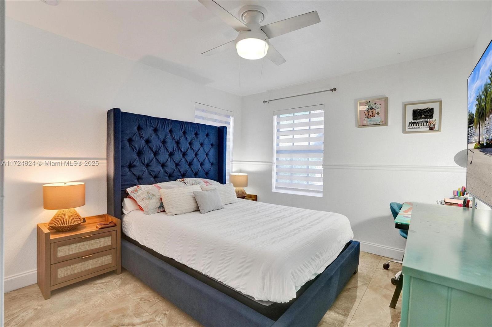 BREEZEVIEW MANORS - Residential