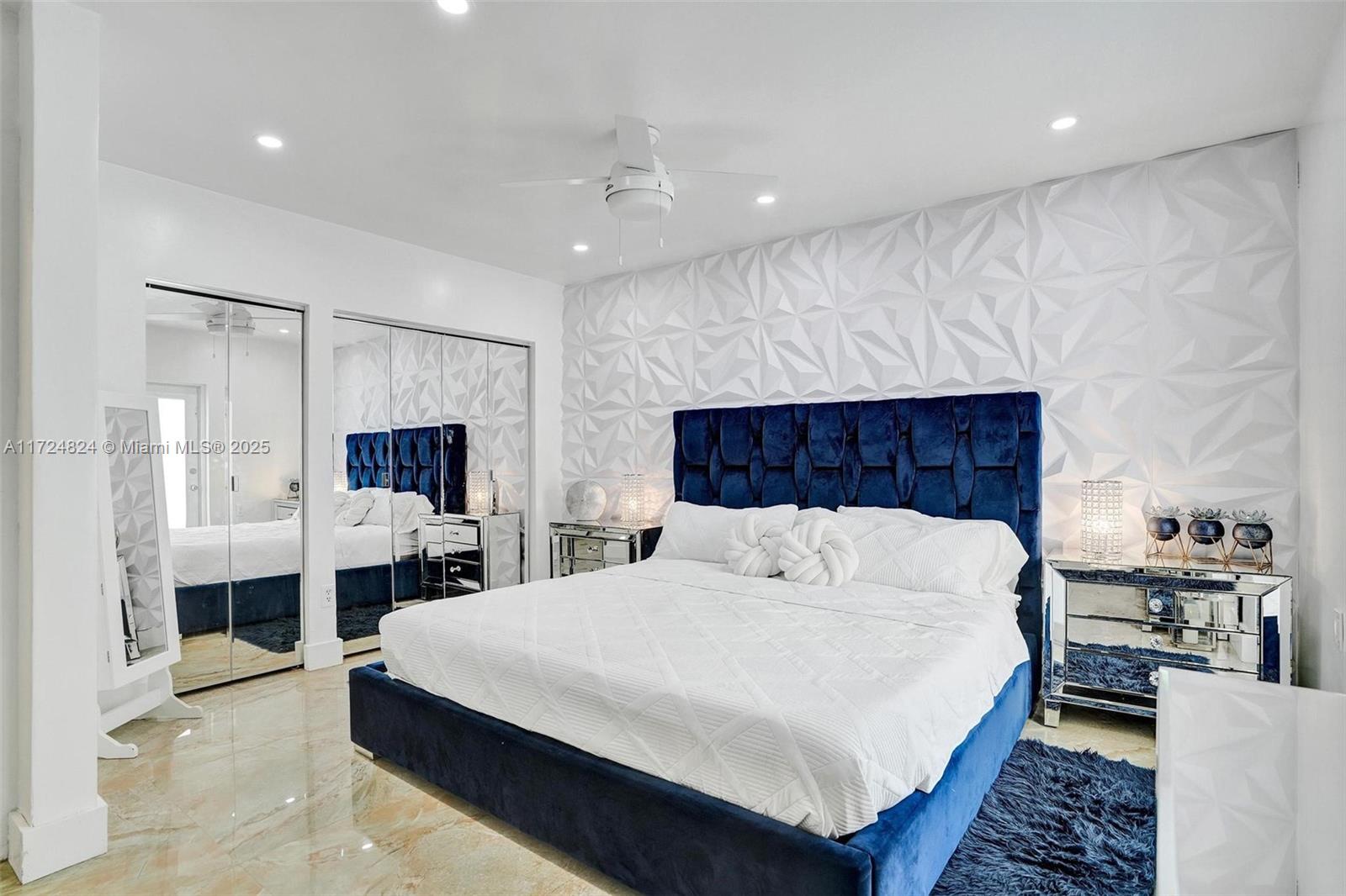 BREEZEVIEW MANORS - Residential