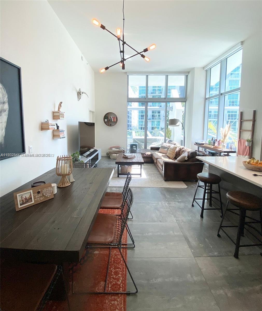 1100 MILLECENTO RESIDENCE - Residential Lease