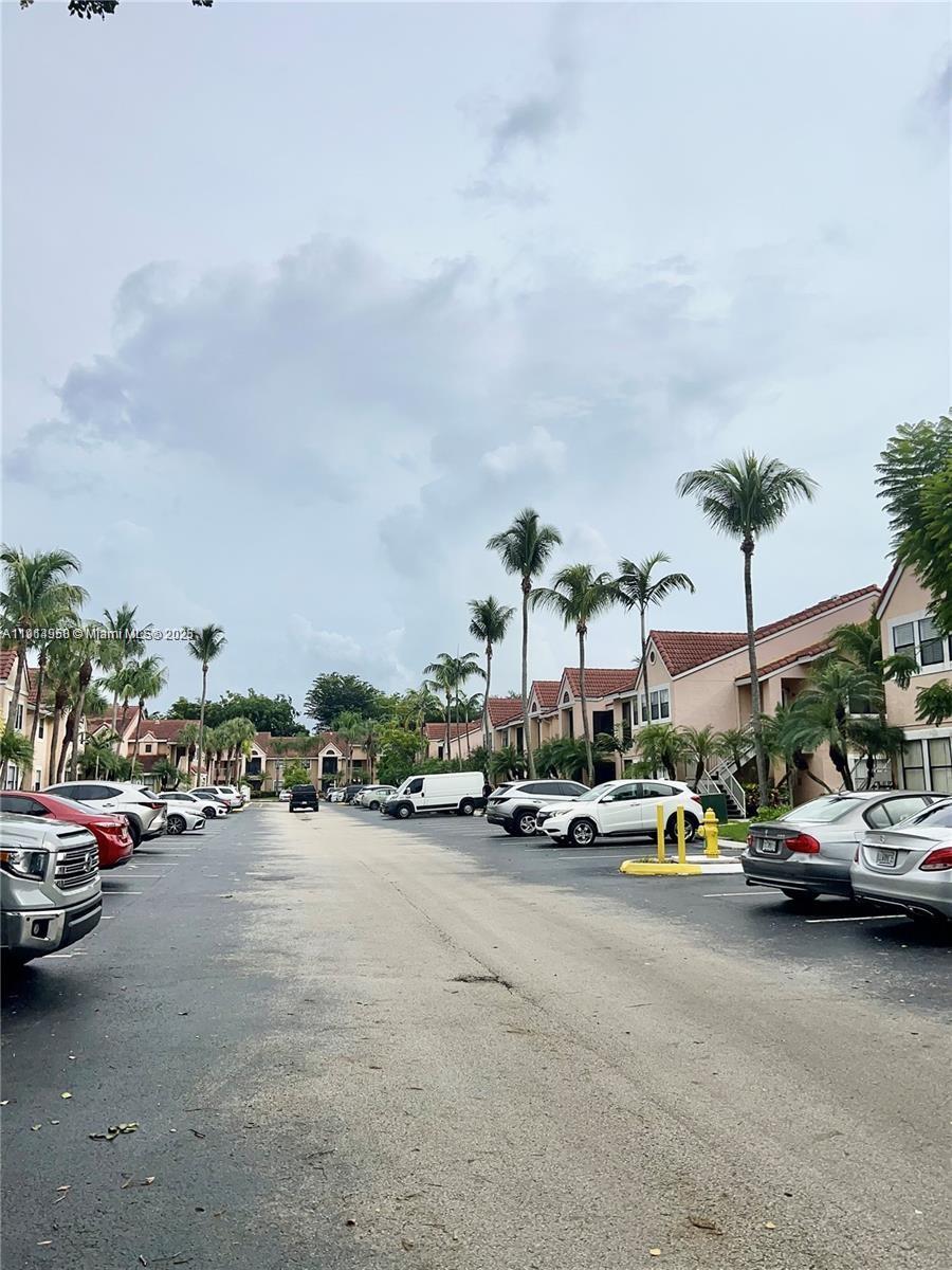 BISCAYNE BEACH CLUB CONDO - Residential Lease