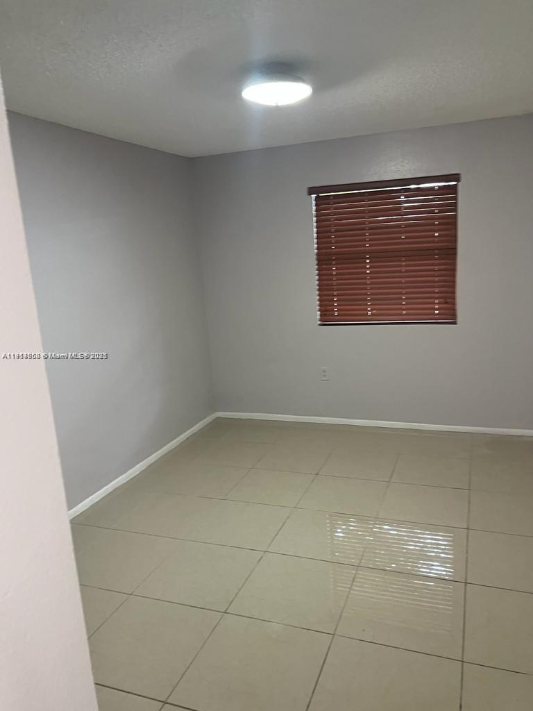 BISCAYNE BEACH CLUB CONDO - Residential Lease