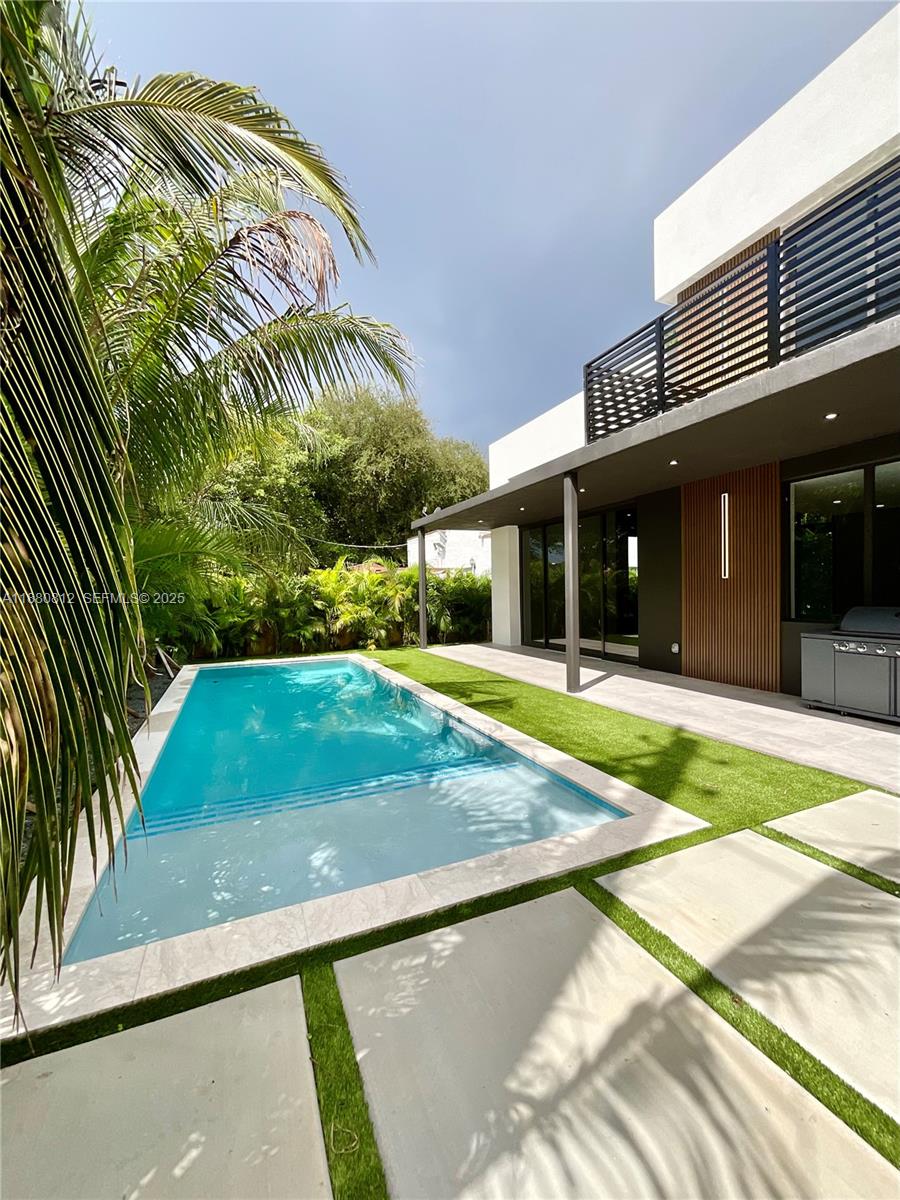 Upper Buena Vista West - Residential