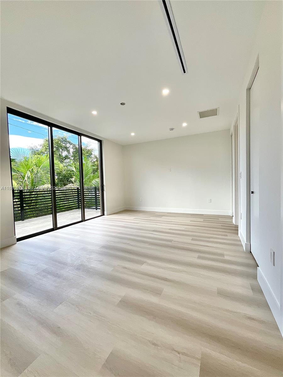 Upper Buena Vista West - Residential