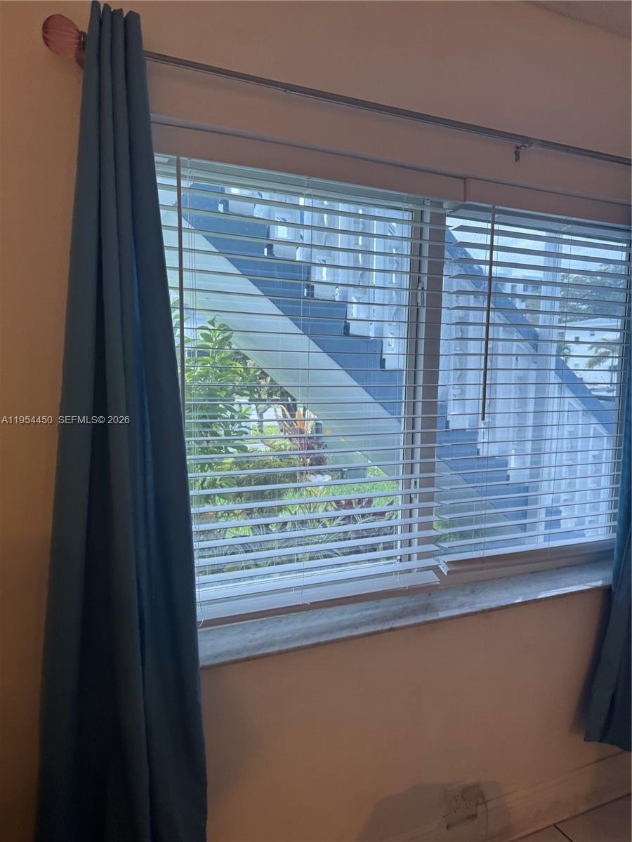 55 NW 204th St 1, Miami Gardens, FL, 33169/$115,000 4 55 NW 204th St 1