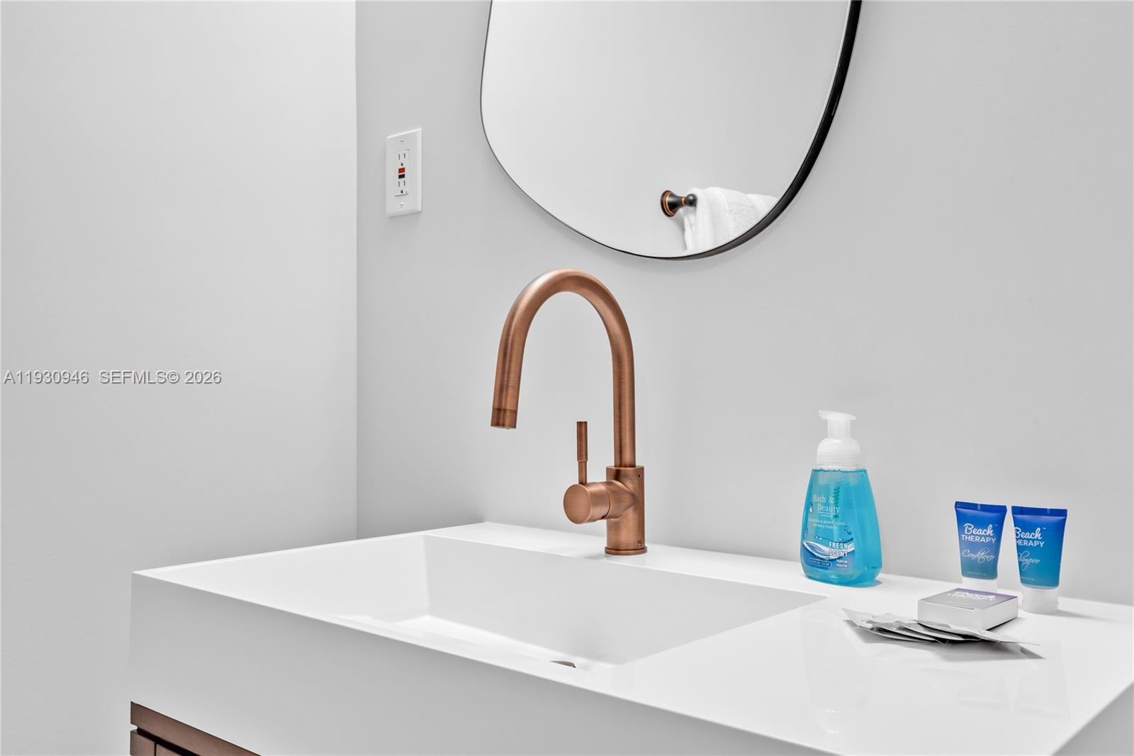 HARBOR BEACH - Residential